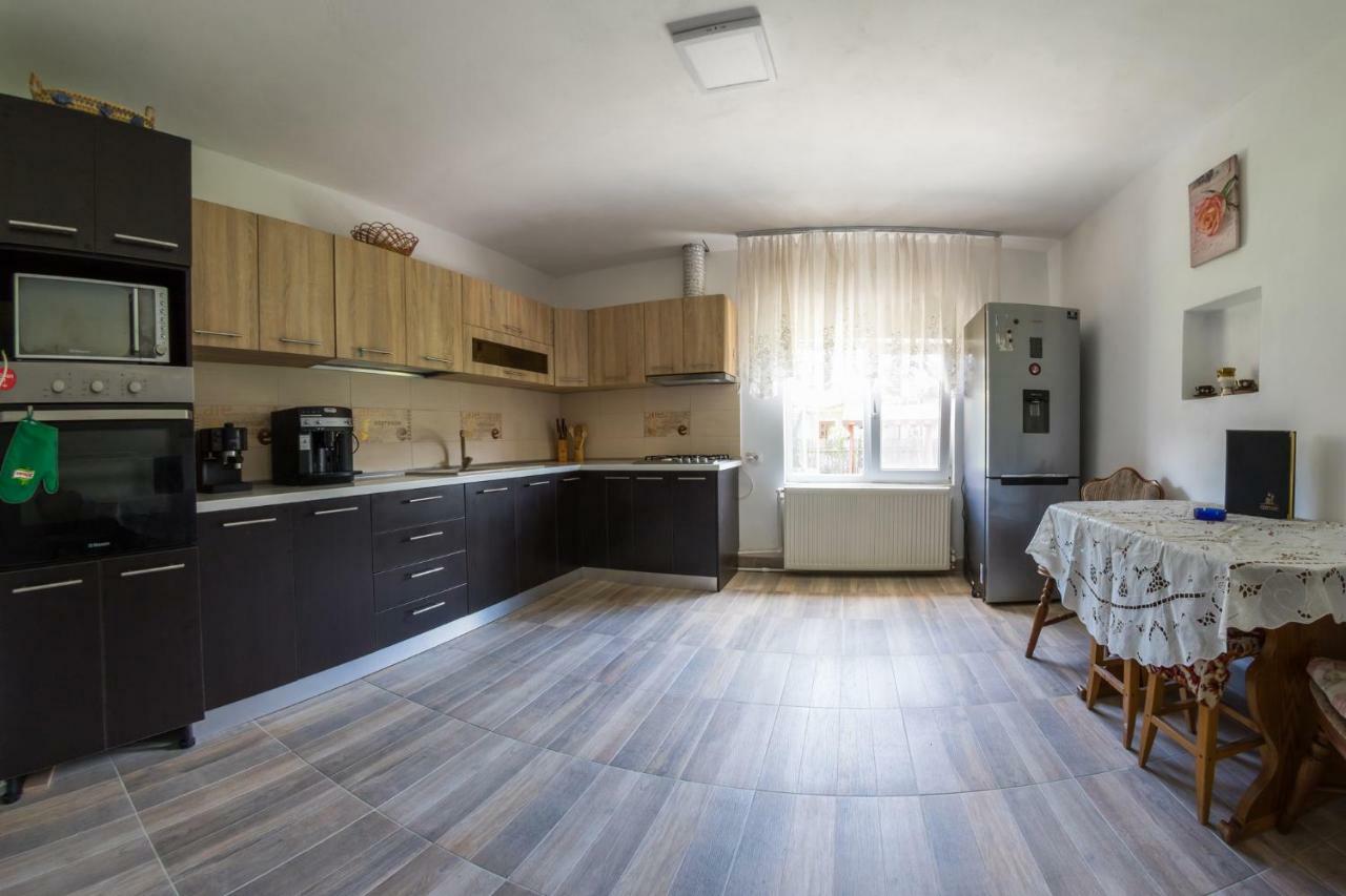 Casa De Vacanta Marya บายาเดเฟียร์ ภายนอก รูปภาพ