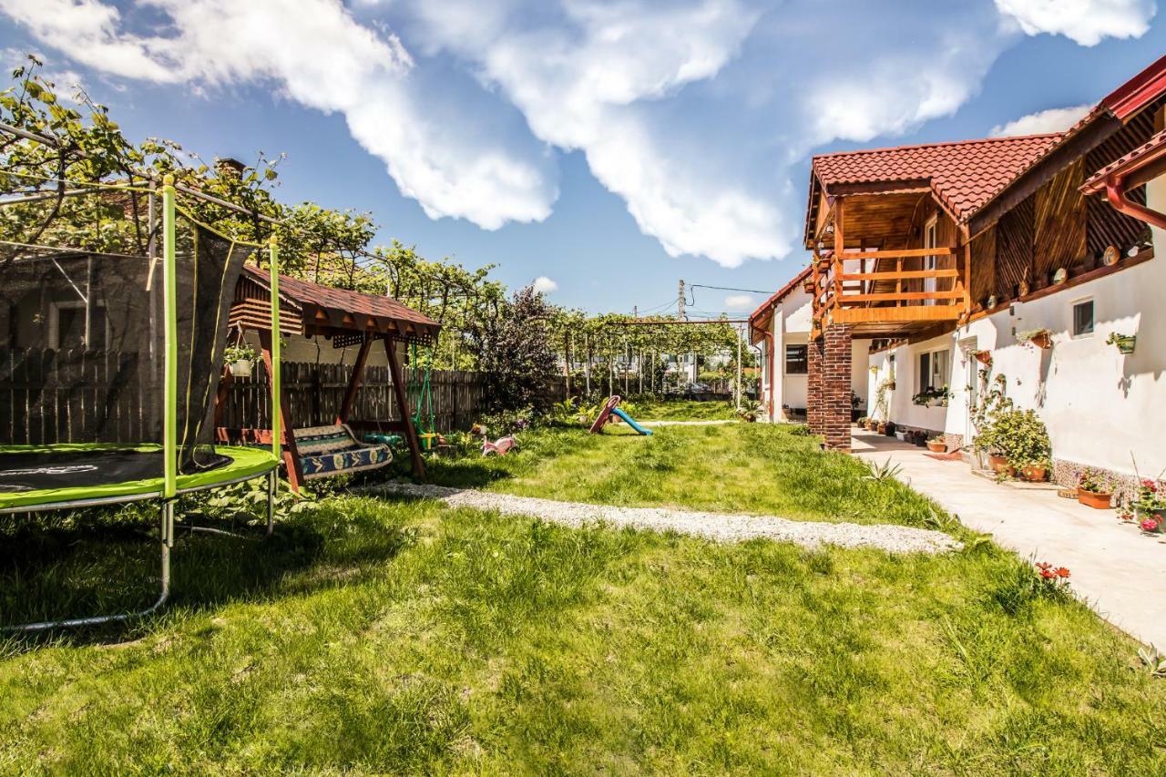 Casa De Vacanta Marya บายาเดเฟียร์ ภายนอก รูปภาพ