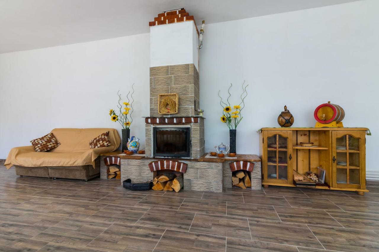 Casa De Vacanta Marya บายาเดเฟียร์ ภายนอก รูปภาพ